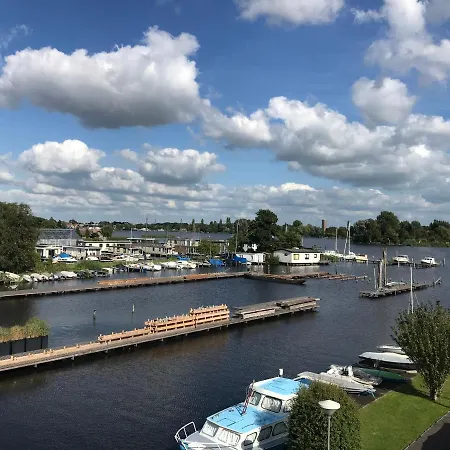 The Boathouse With Boat * Aalsmeer